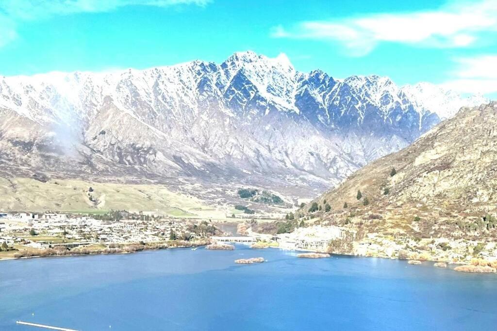 Views On Florence Queenstown Bagian luar foto